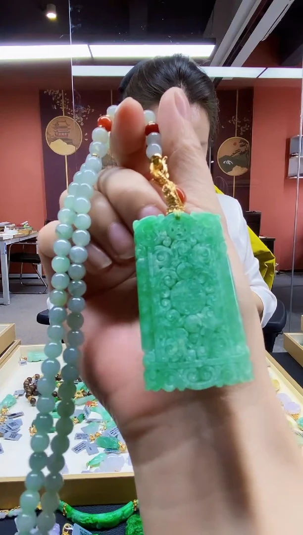 颈饰未镶嵌翡翠翡翠吊坠