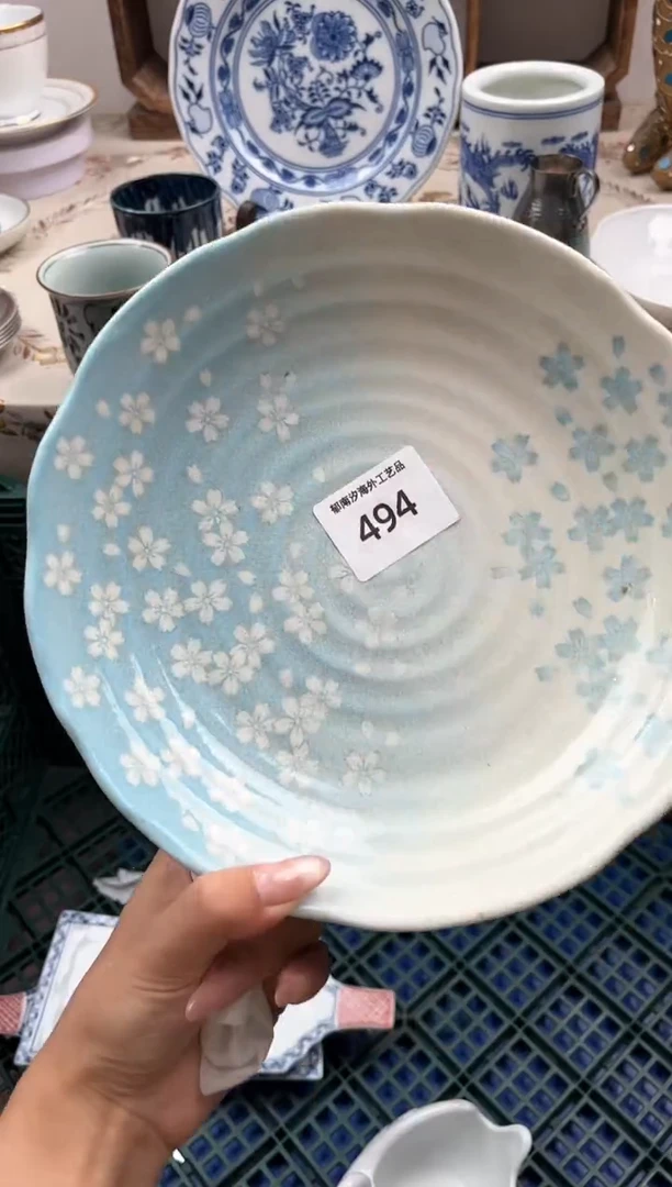 瓷片芸*子K         494