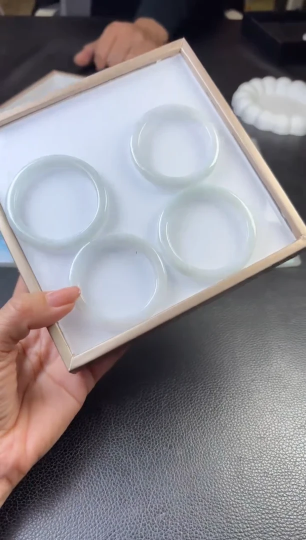 未镶嵌挂件翡翠多样性发一件R703095