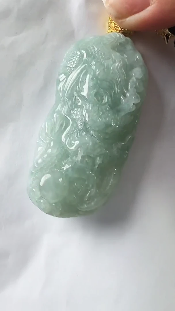 【闪购商品】翡翠颈饰未镶嵌龙