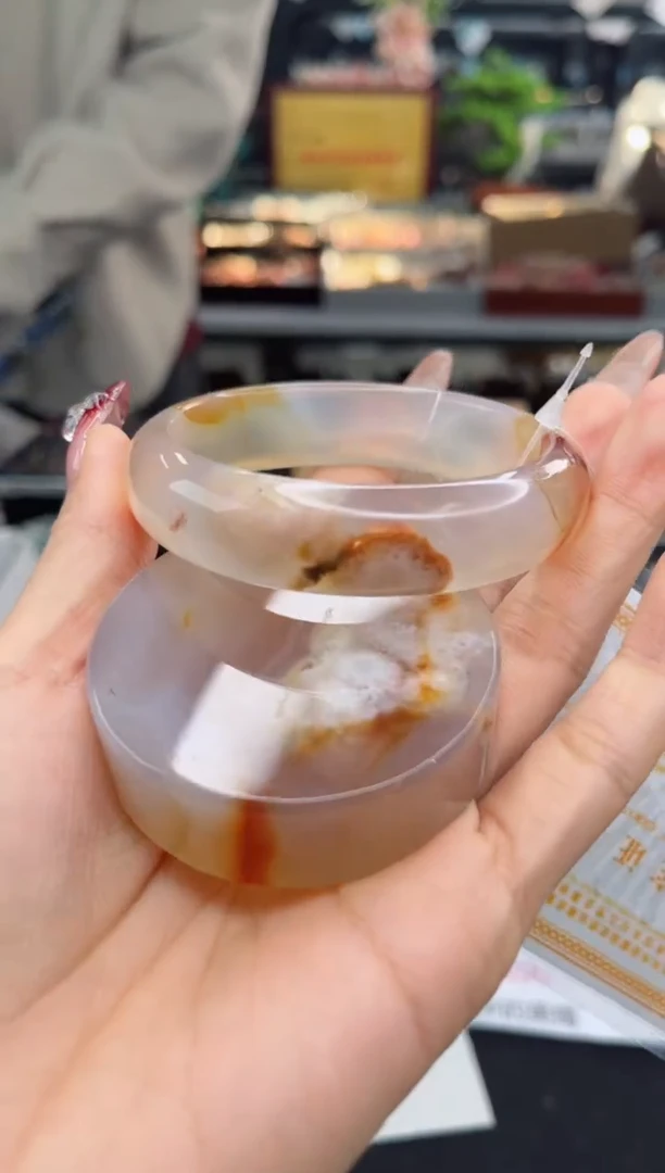 【闪购商品】石英质玉手镯未镶嵌56圈口（赠品镯心）35572221