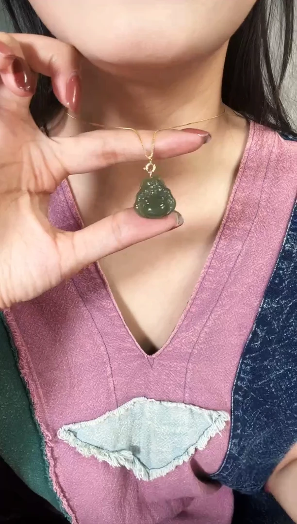 和田玉未镶嵌吊坠(赠链)和田玉佛公吊坠