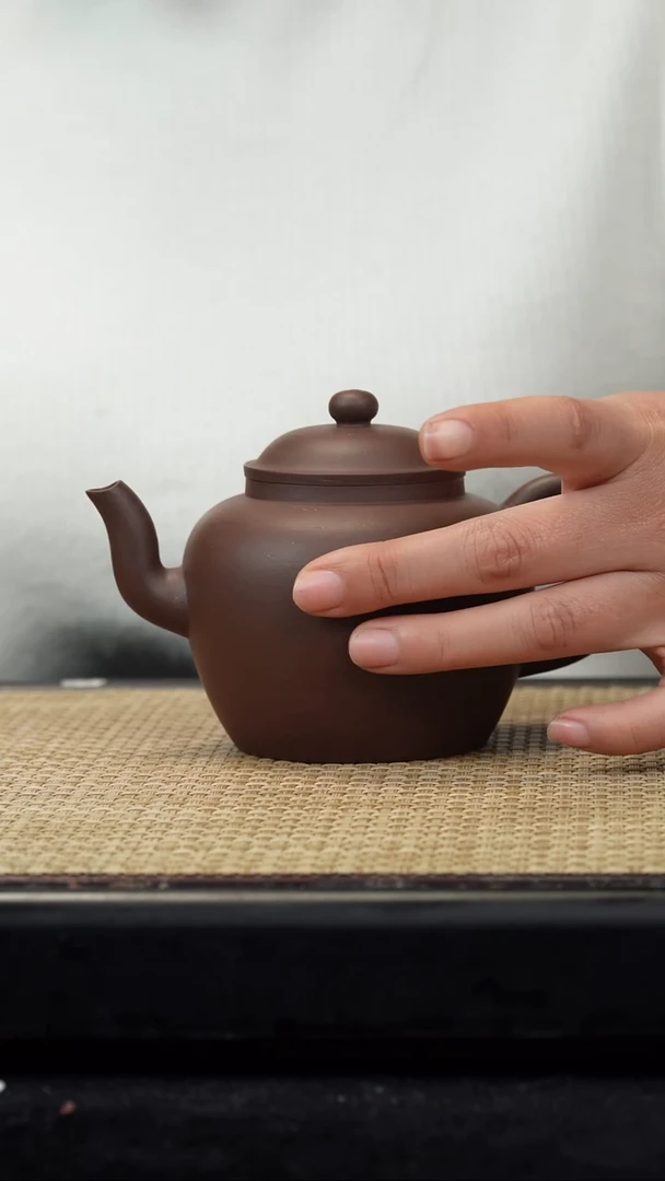 【闪购商品】紫砂茶壶紫泥宫灯260c