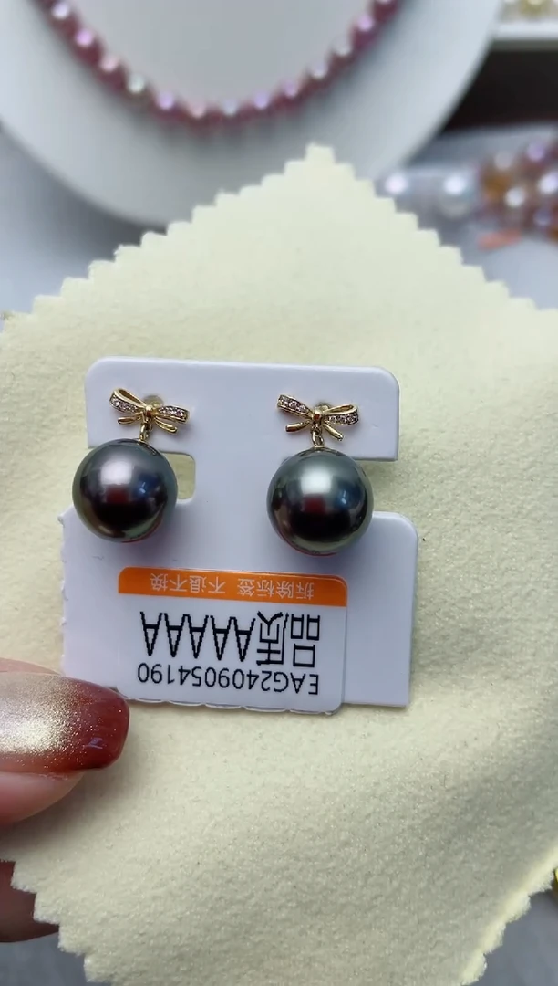 【闪购商品】海水珍珠耳饰18K金镶嵌W64