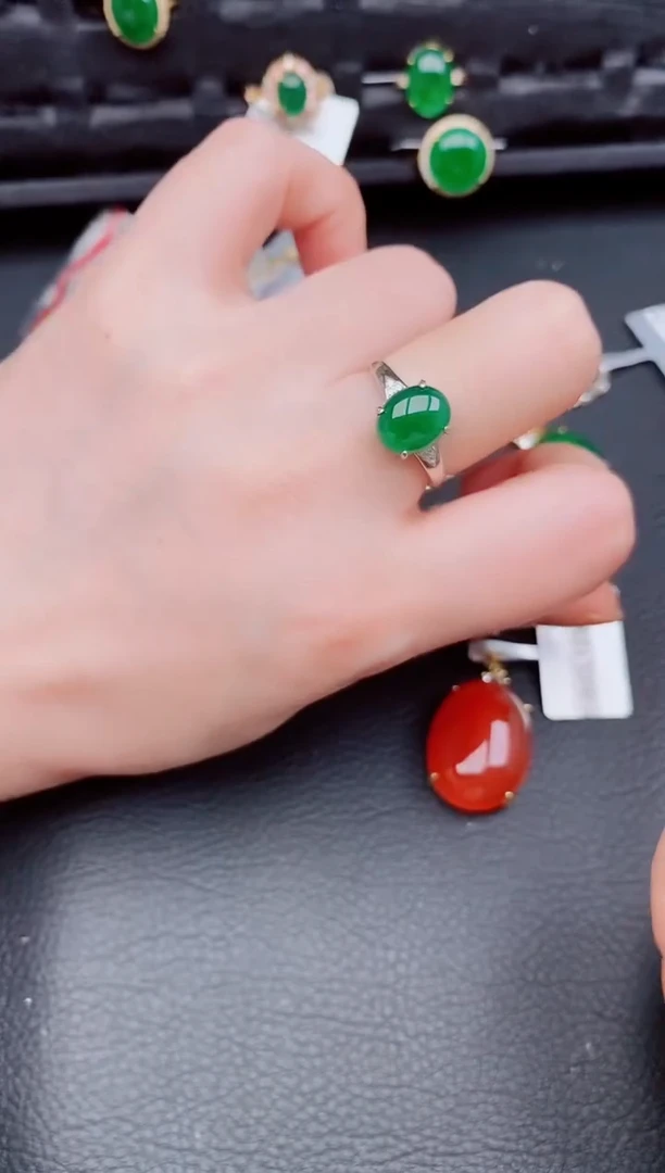 【闪购商品】翡翠戒指银S925镶嵌天然a货翡翠522