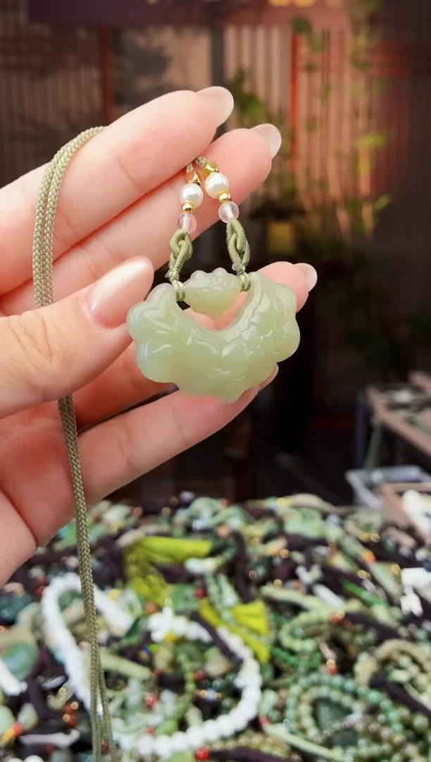 颈饰未镶嵌和田玉多样性发货拍一发一