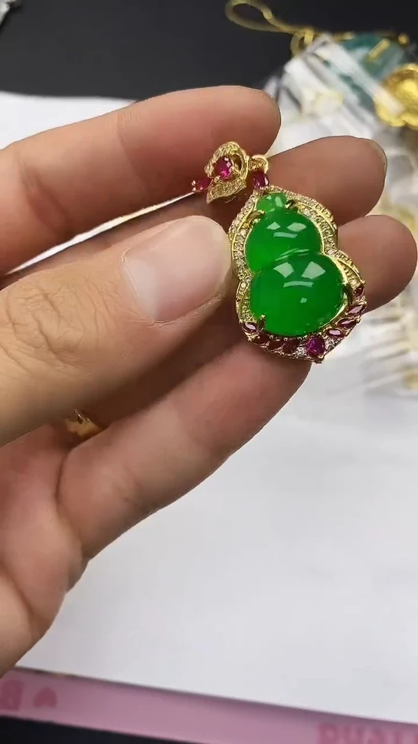 吊坠(赠链)14K金镶嵌翡翠D21