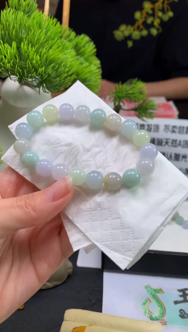 未镶嵌定制翡翠狸*狸---120628