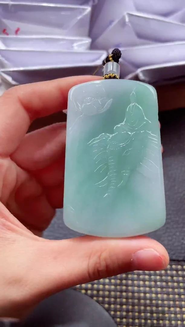 未镶嵌挂件翡翠1118888