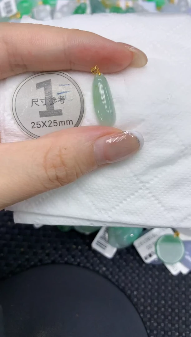 颈饰未镶嵌翡翠11111111