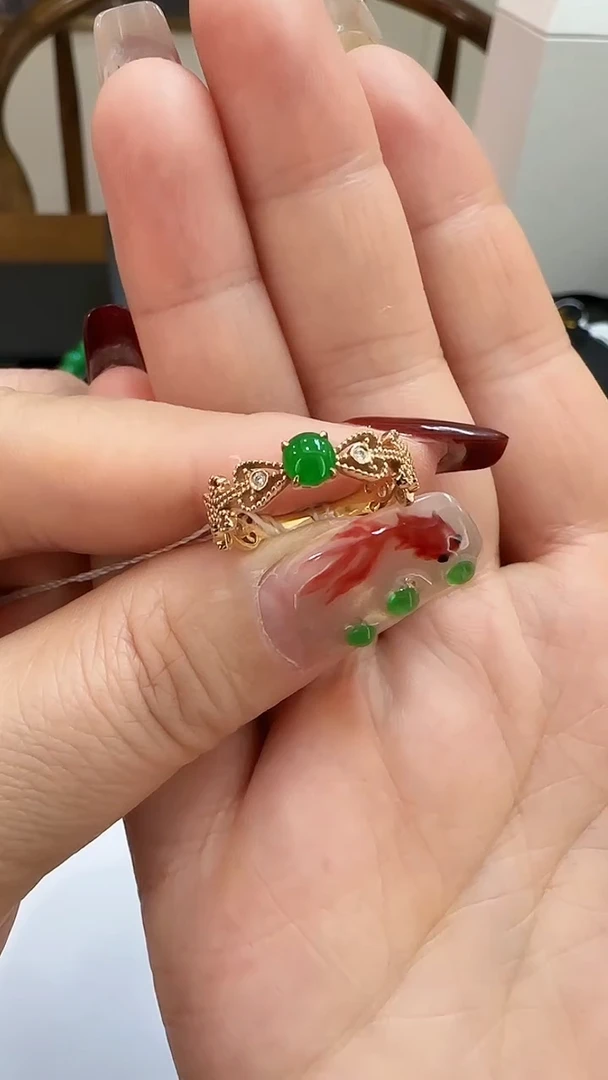 【闪购商品】翡翠戒指18K金镶嵌缅甸A货翡翠满绿戒指