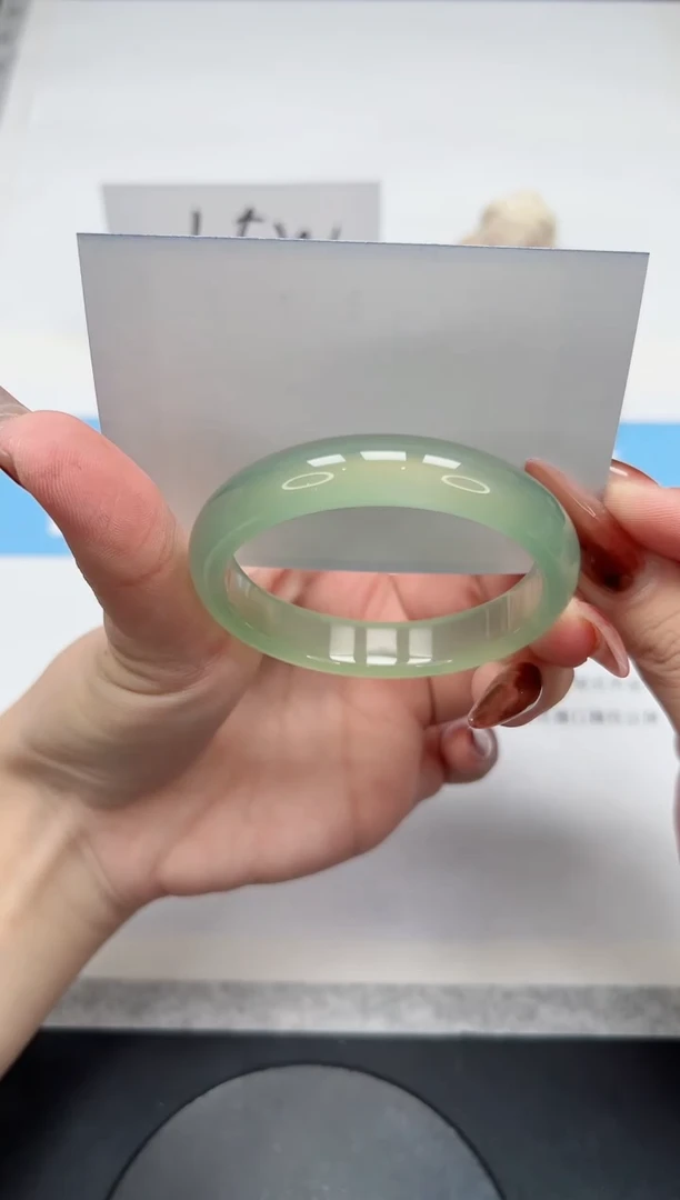 【闪购商品】玛瑙/玉髓手镯未镶嵌50/晴水53.8