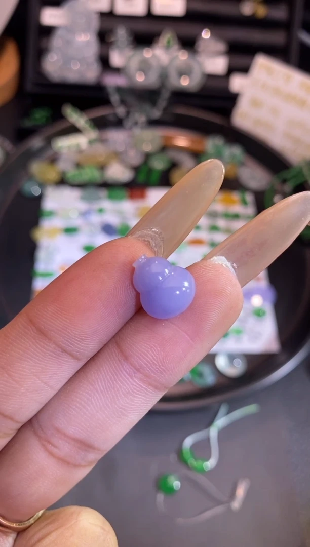 【闪购商品】翡翠挂件未镶嵌葫芦