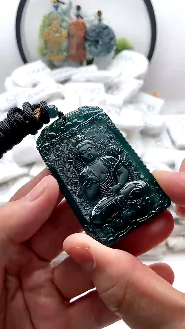 【闪购商品】翡翠颈饰未镶嵌大势至