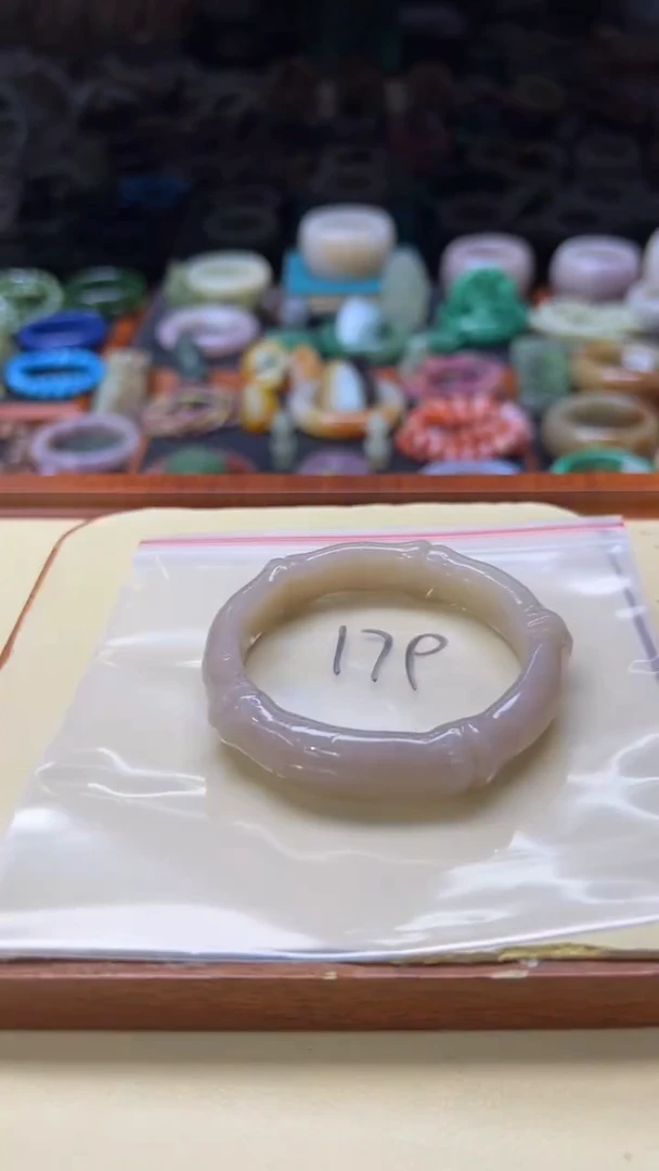 未镶嵌手镯石英质玉墨***活179