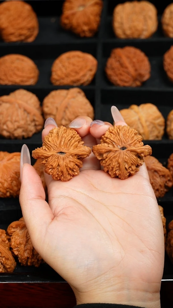 吊坠文玩核桃41麦穗虎头打底