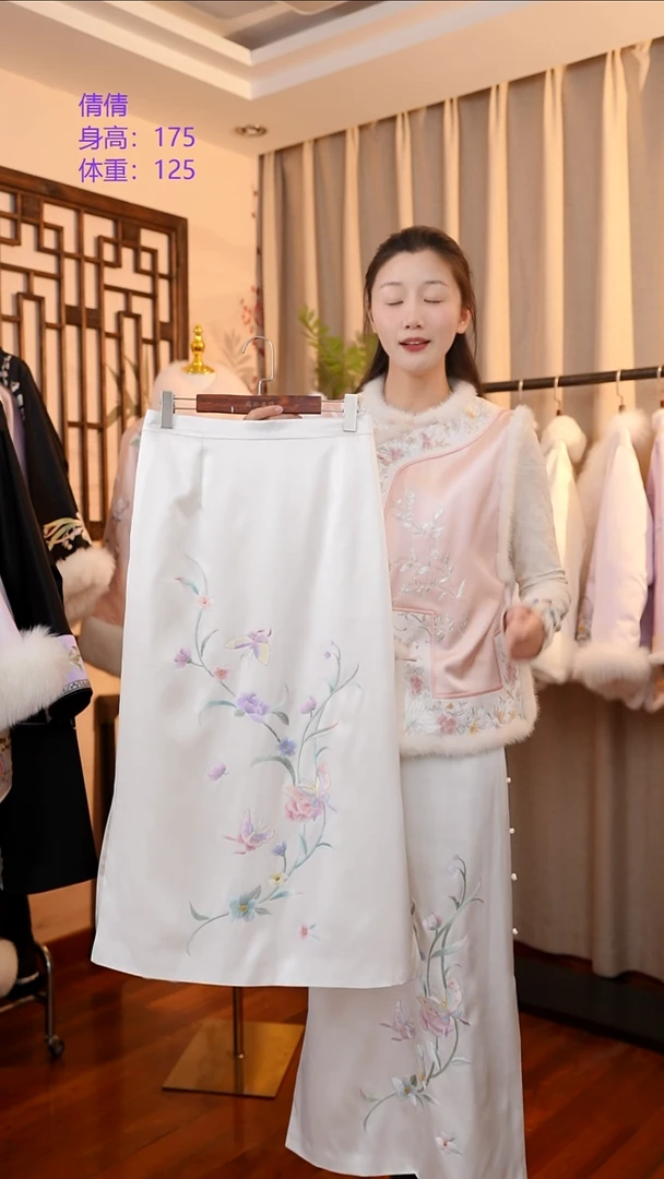 刺绣非遗苏绣服饰一物一件