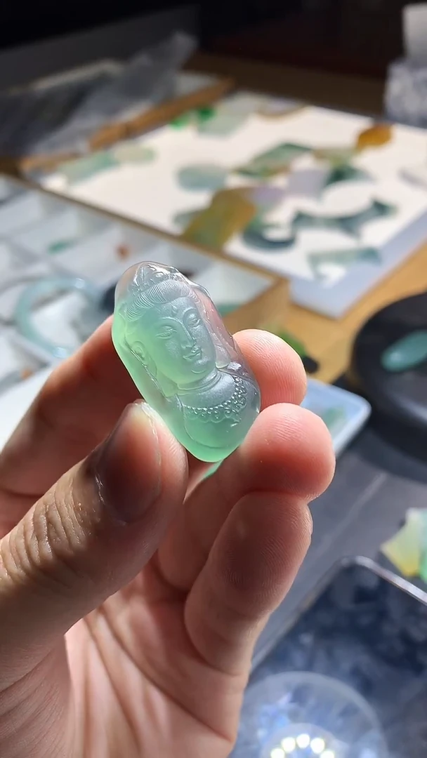 颈饰未镶嵌翡翠幸****始观音首