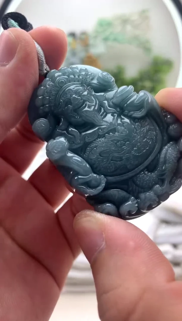 颈饰未镶嵌翡翠财神
