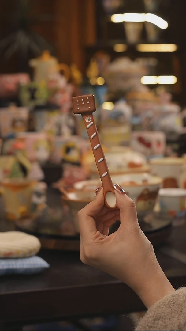 景德镇釉下彩绘设计师款式陶瓷