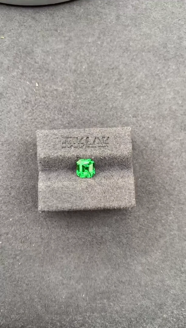 未镶嵌珠宝半成品石榴石1.01ct沙弗莱  定制   GH