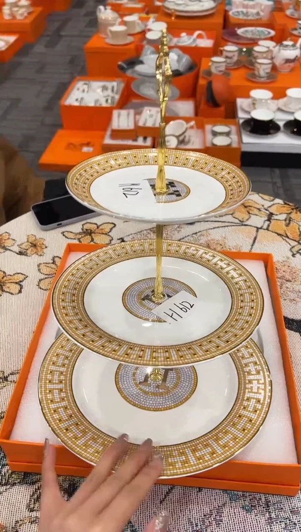 【闪购商品】杯H612--------------