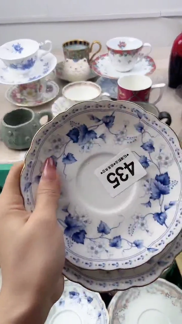 瓷片英*435，，，，，，，，