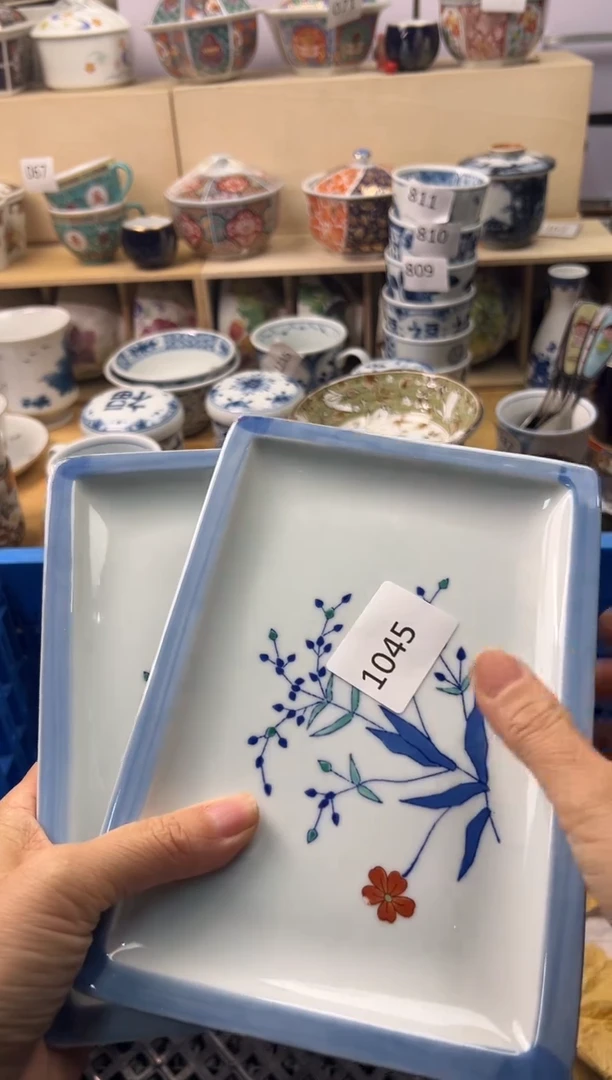 瓷片很***子
