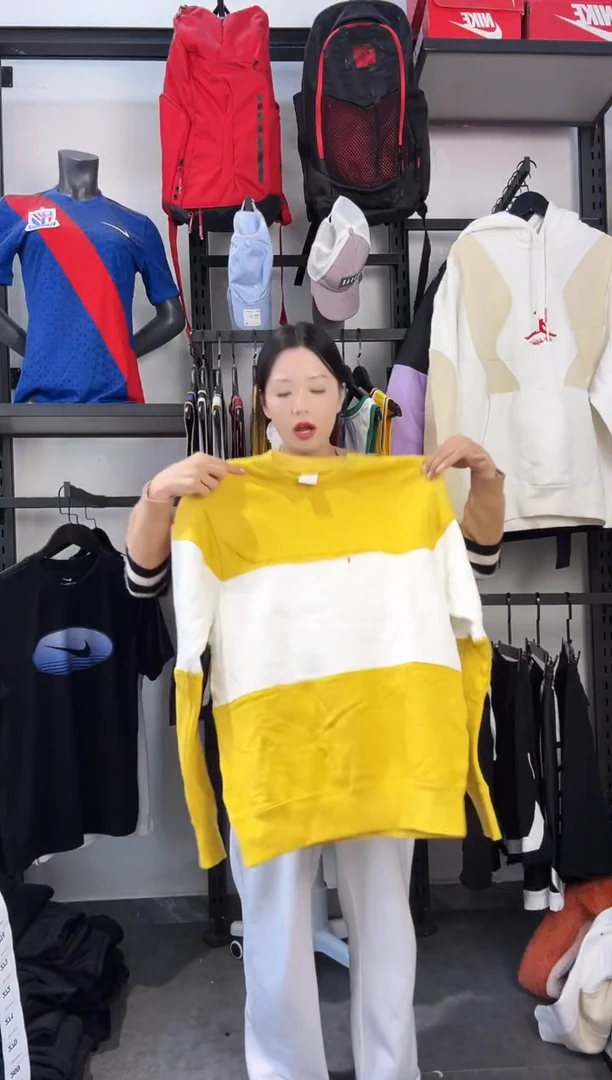 269编码 瑕疵款直播间过款为准 尺码 S   身高