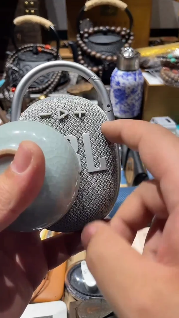 瓷片闪购商品 如图所示