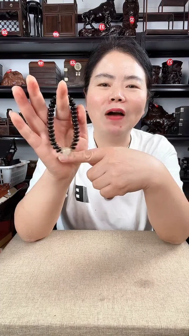 木夜老李红木工艺品