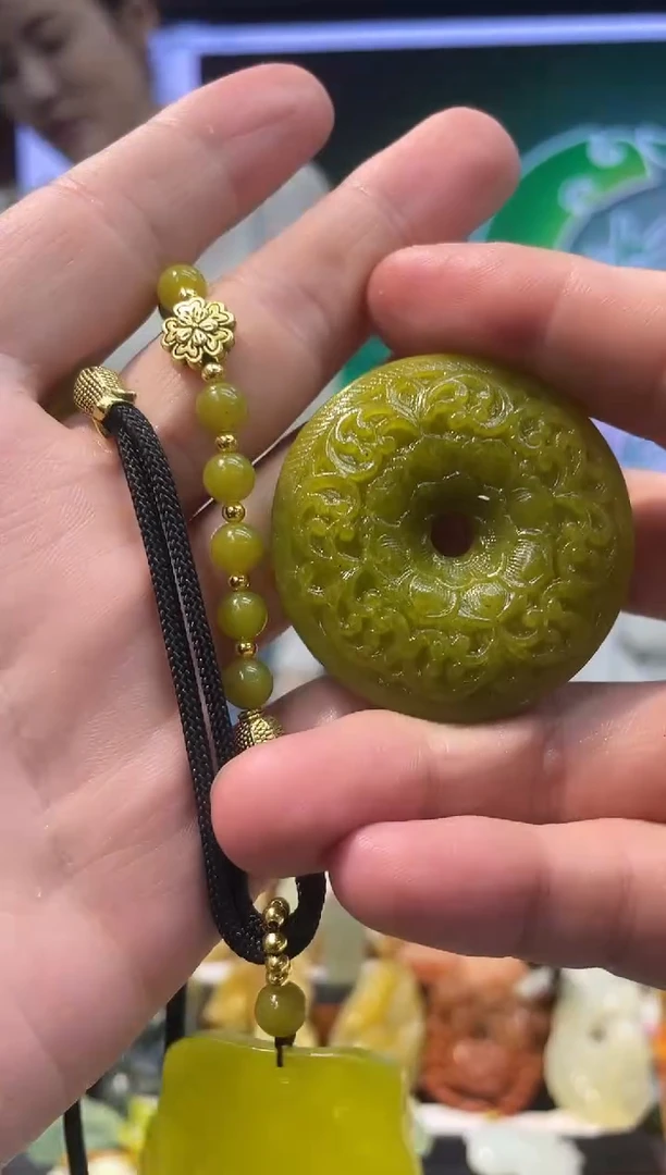 【闪购商品】岫玉吊坠未镶嵌·多样性发货*拍一发一