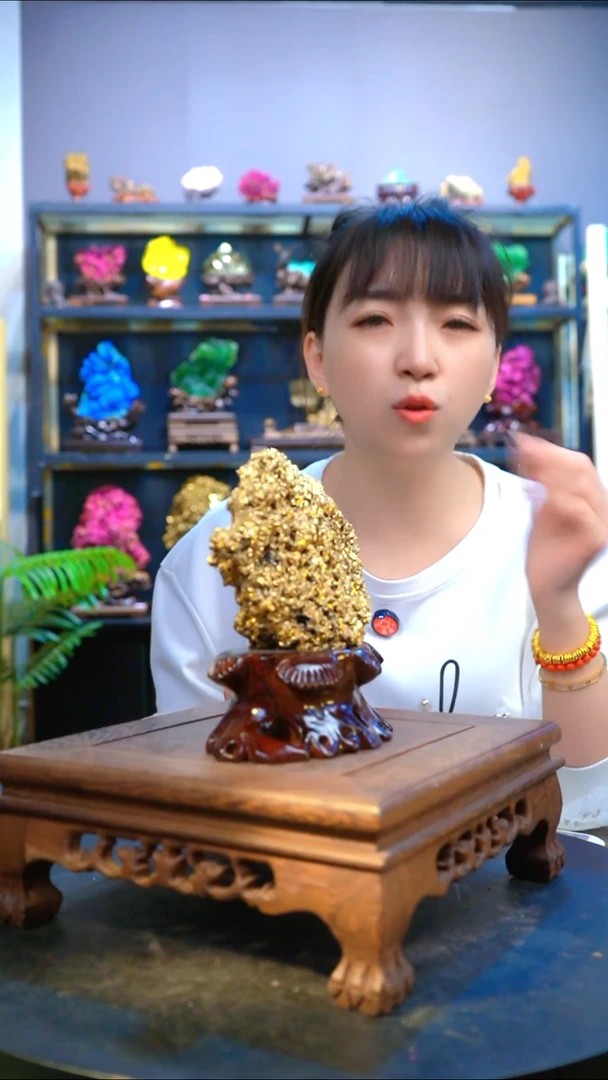 石材精品矿物晶体摆件