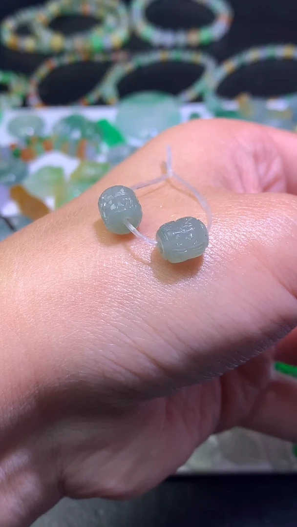 未镶嵌定制翡翠毛货