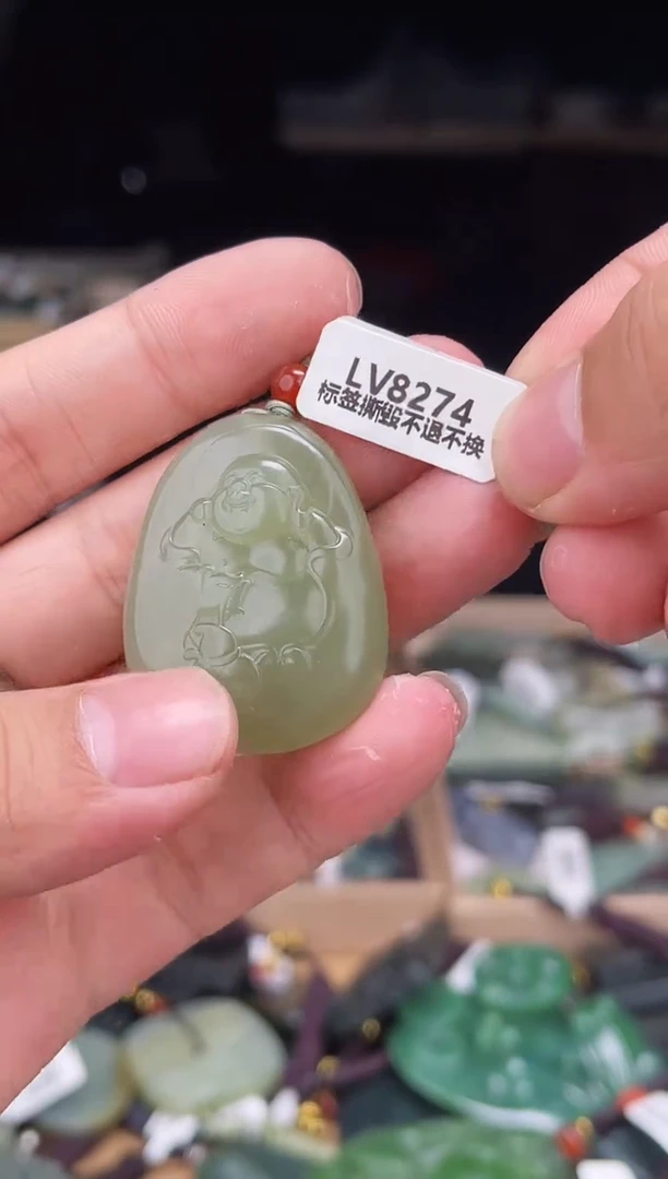 颈饰未镶嵌和田玉1