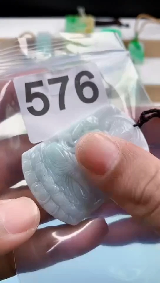 【闪购商品】翡翠挂件未镶嵌天然翡翠吊坠挂件