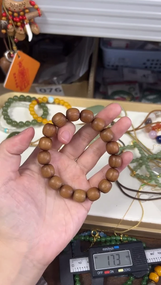 檀香木手串/手链黑肉老檀香木素圈桶珠12MM