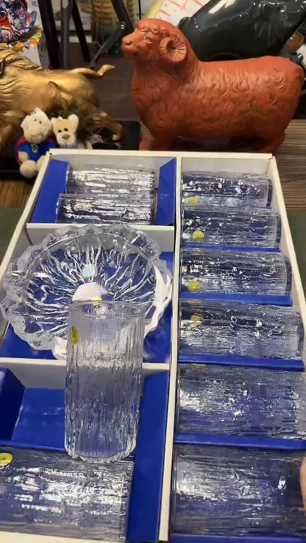 165销子杯10只灰皿1