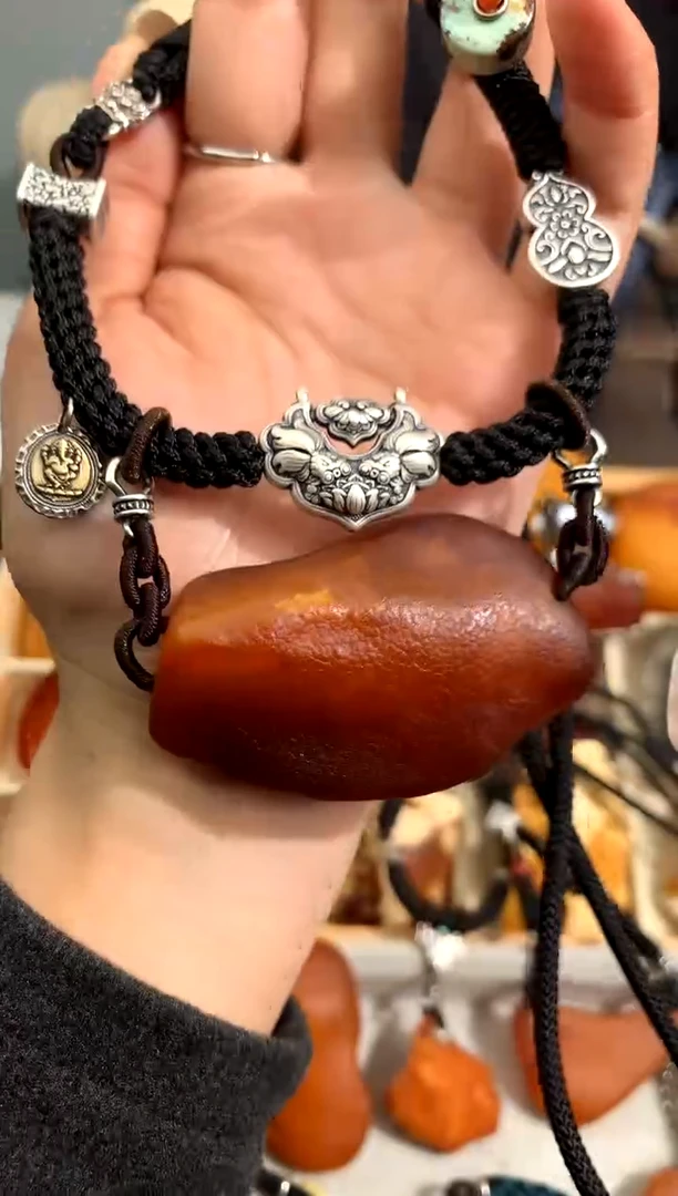 【闪购商品】蜜蜡裸石未镶嵌似玉