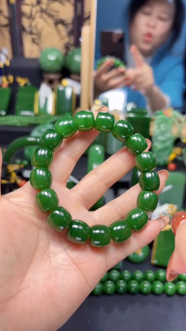 【闪购商品】和田玉（碧玉）手串未镶嵌1