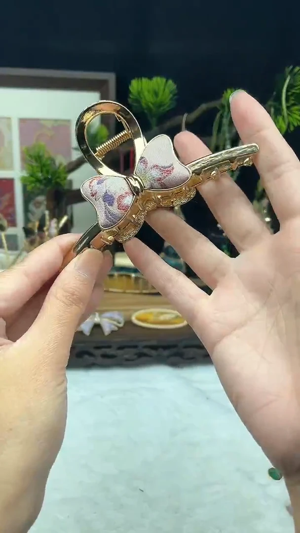 铁合金皮质非遗宋锦 匠心闪购