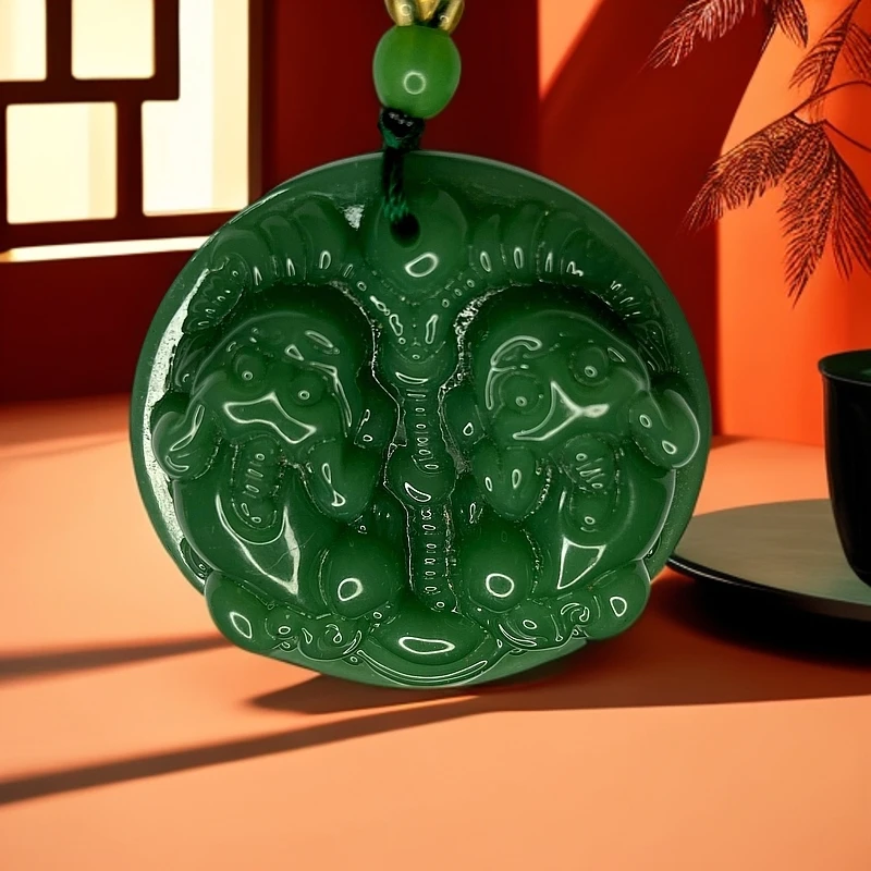 2025春季款P1绿色时尚女生项链精雕百搭双貔貅吊坠XL195