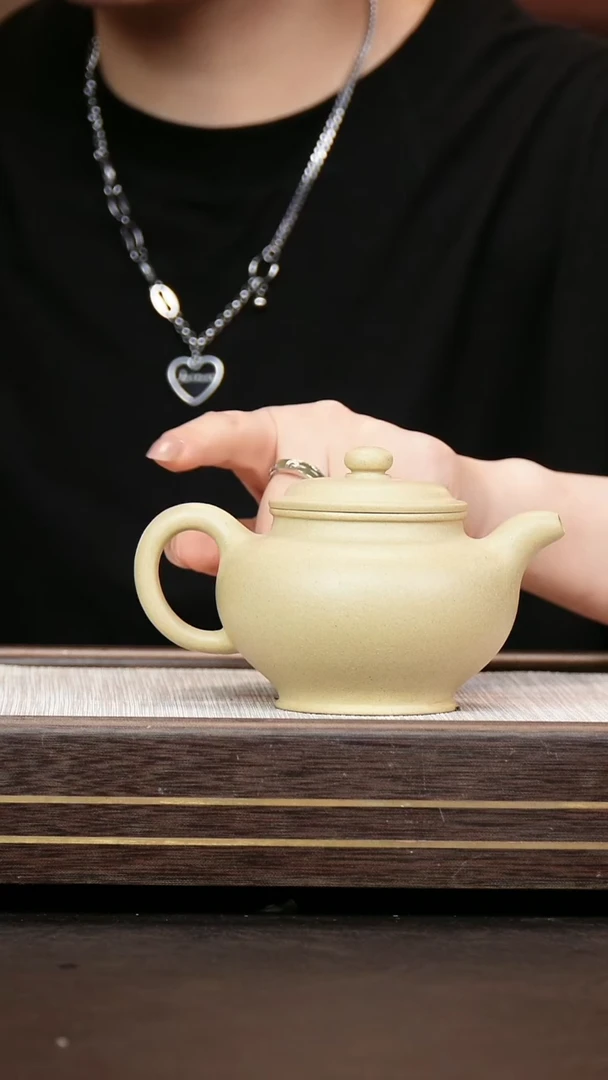 茶壶紫砂本山绿泥   掇只壶