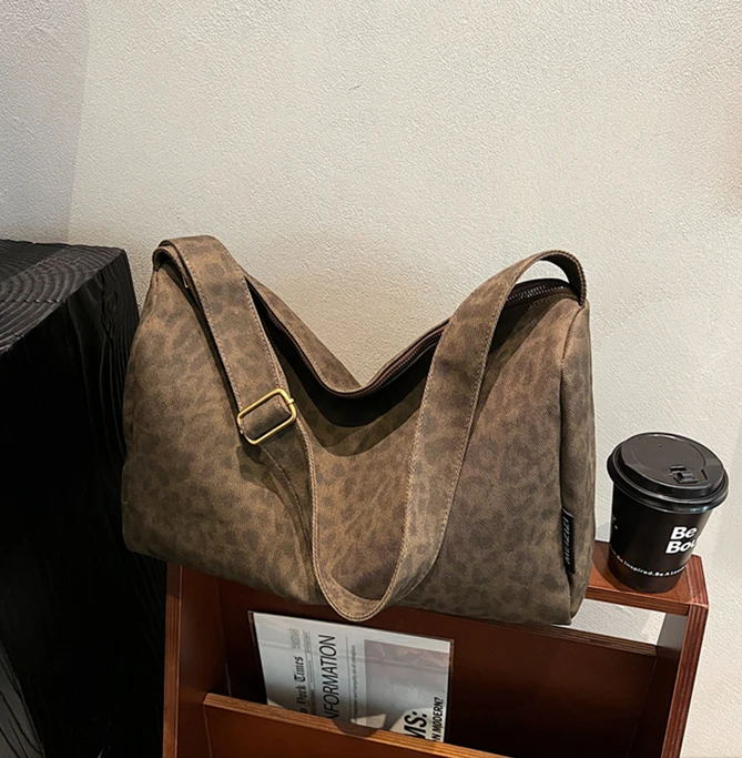 时尚大容量包包腋下单肩包豹纹耐刮托特包耐脏