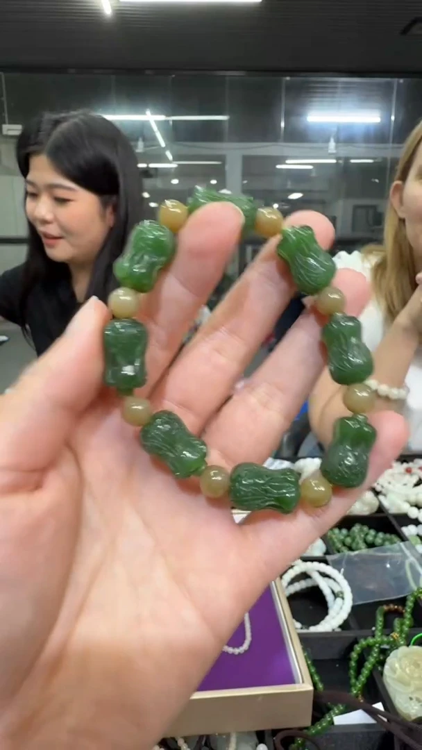 未镶嵌手链和田玉假一罚三