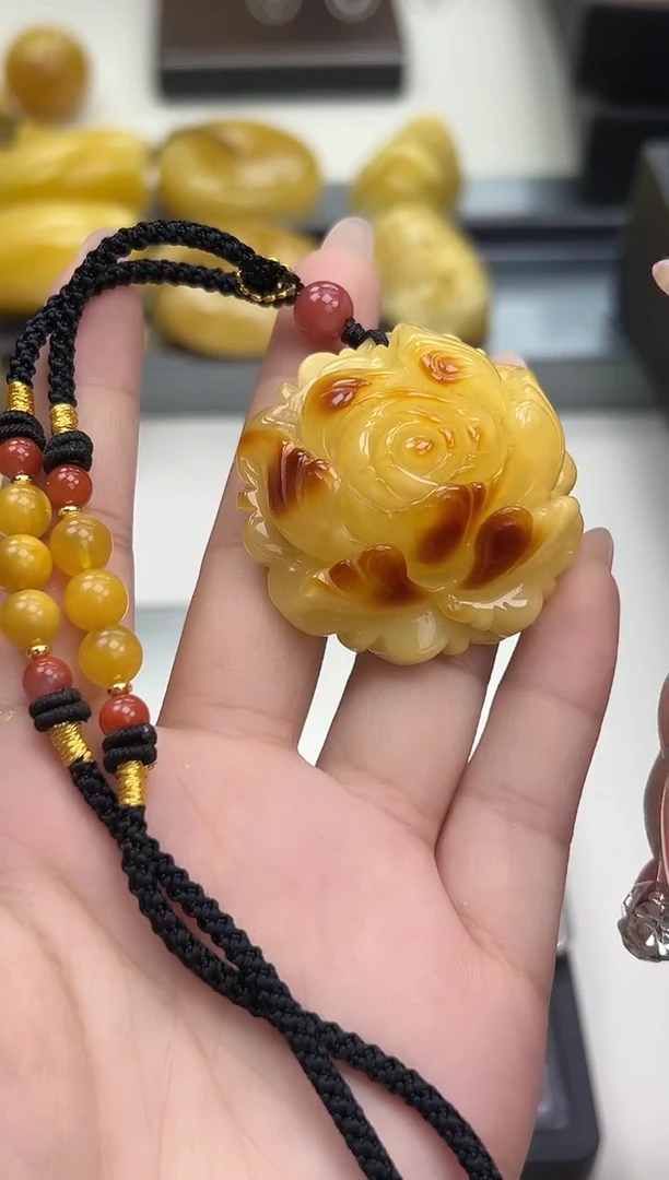 裸石琥珀未镶嵌天然琥珀蜜蜡吊坠