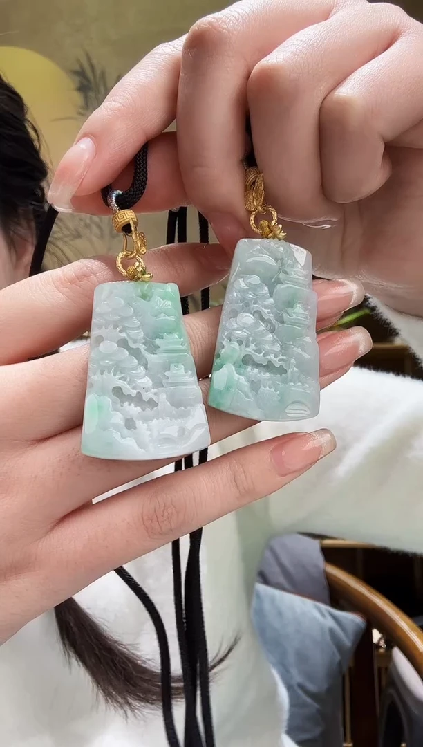 颈饰未镶嵌翡翠多样发其一个