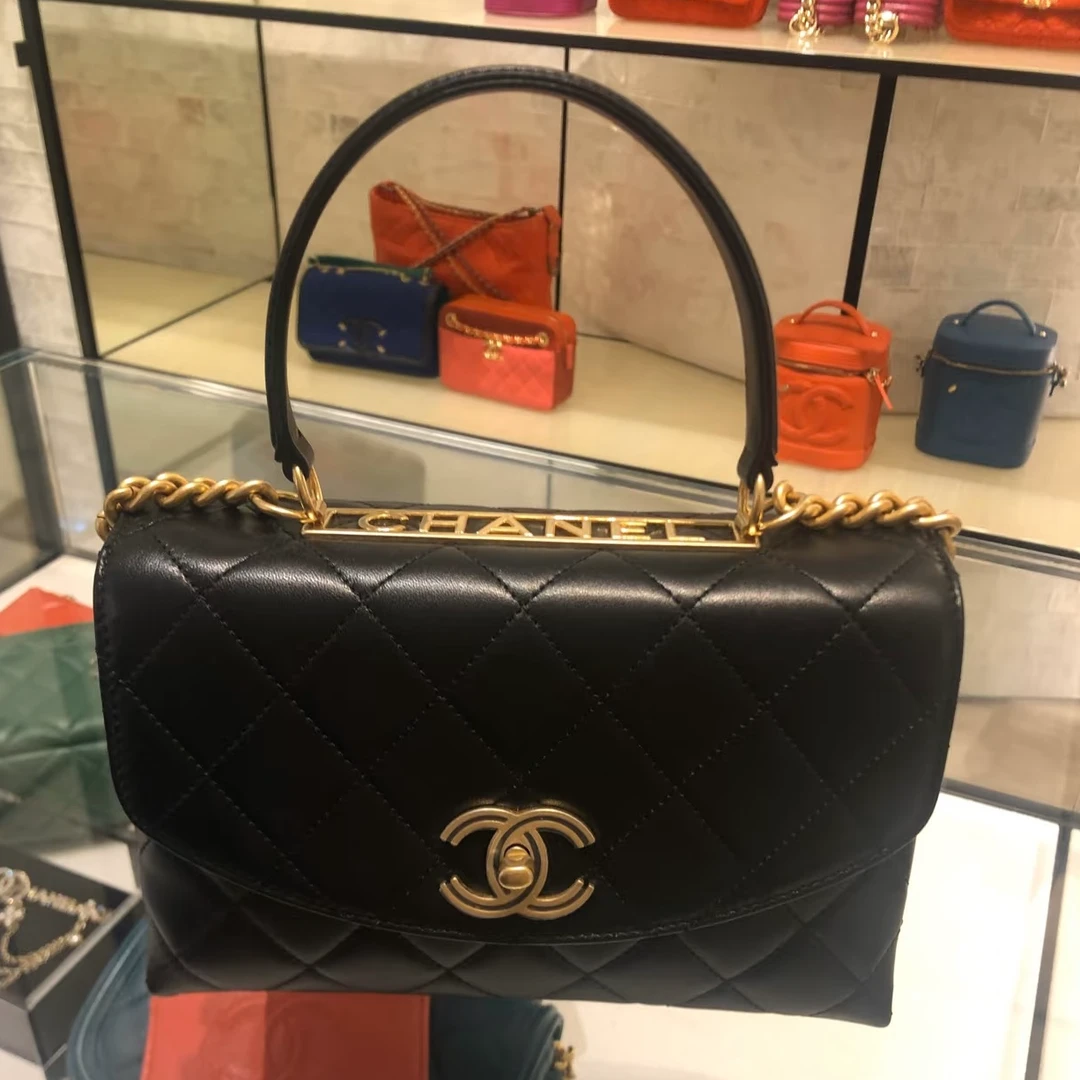 99新 Chanel/香奈儿 7096|香奈儿手柄cc浮雕logo斜挎包黑金新款