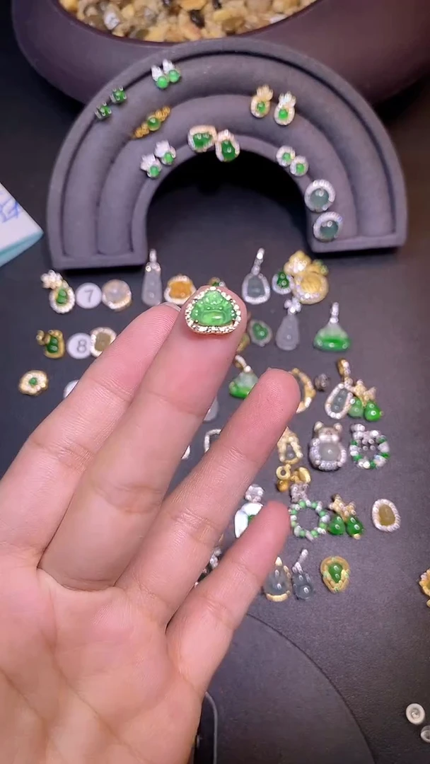 吊坠(不含链)银S925镶嵌翡翠1