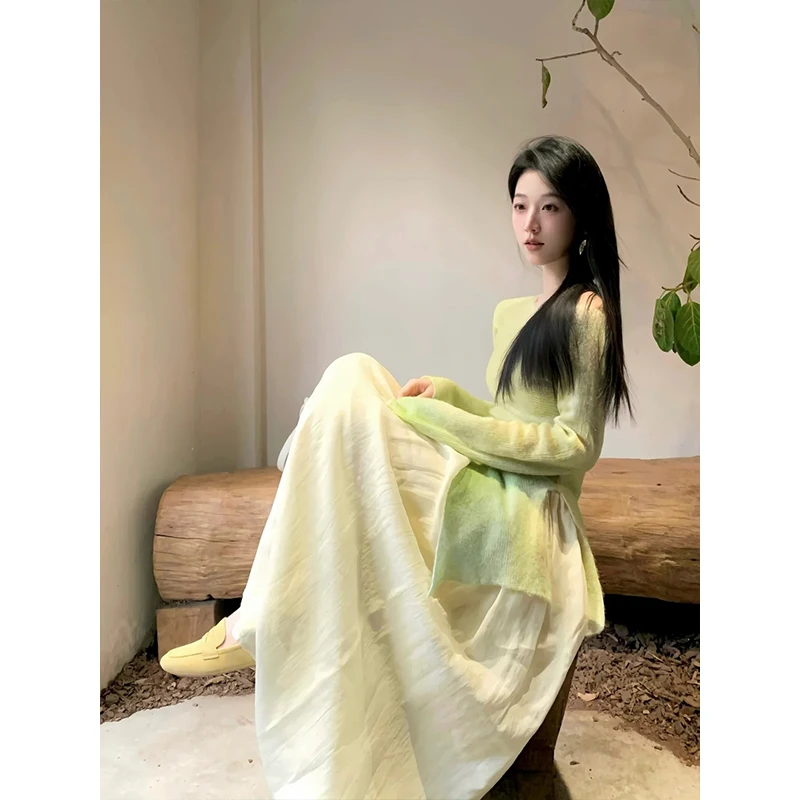 2025夏季新款小众不规则设计感绿色气质针织衫女时尚高腰半身裙